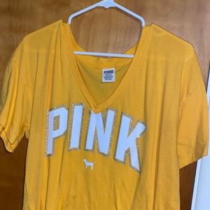 Pink VS T-Shirt